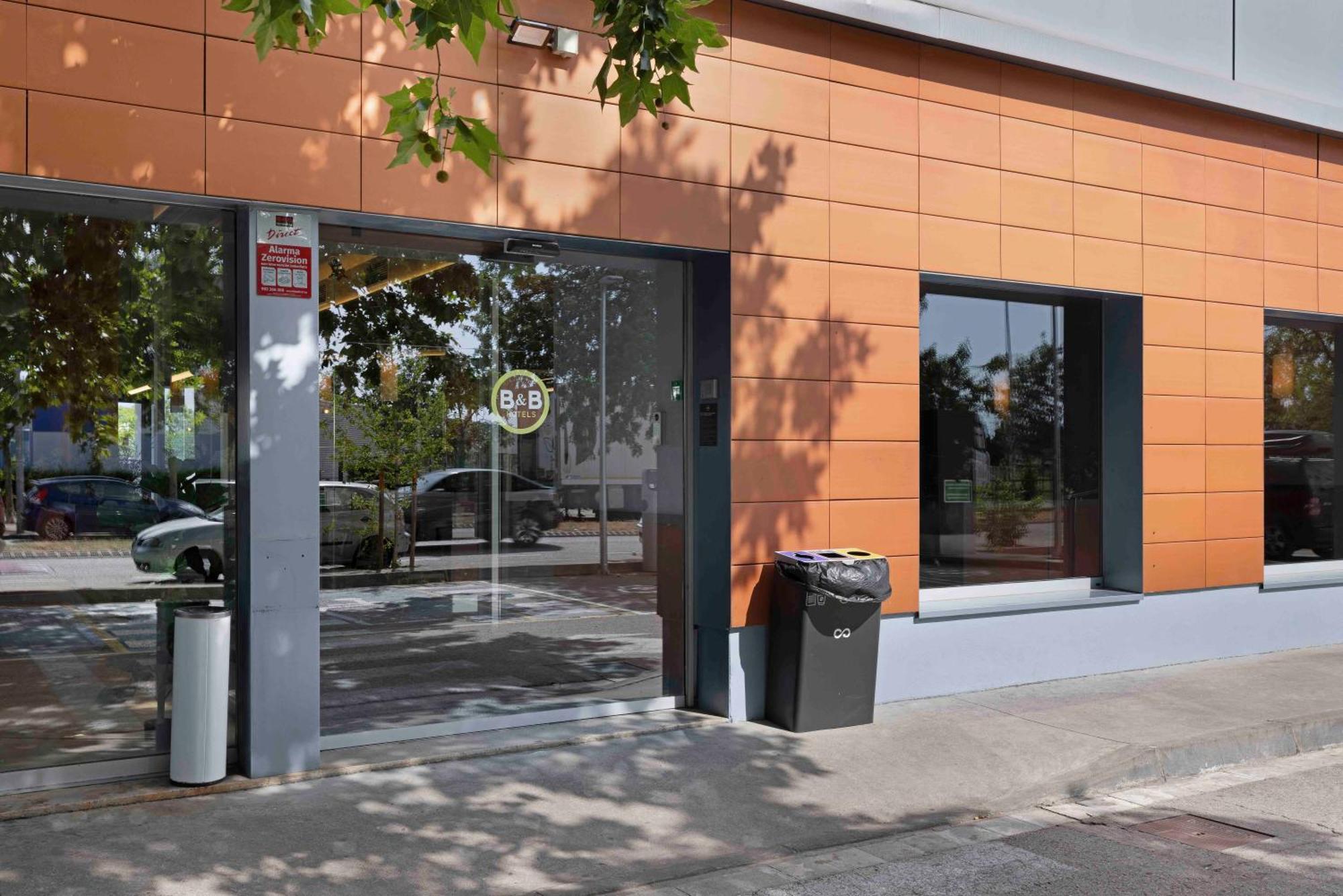 B&B Hotel Figueres Фигерас Экстерьер фото