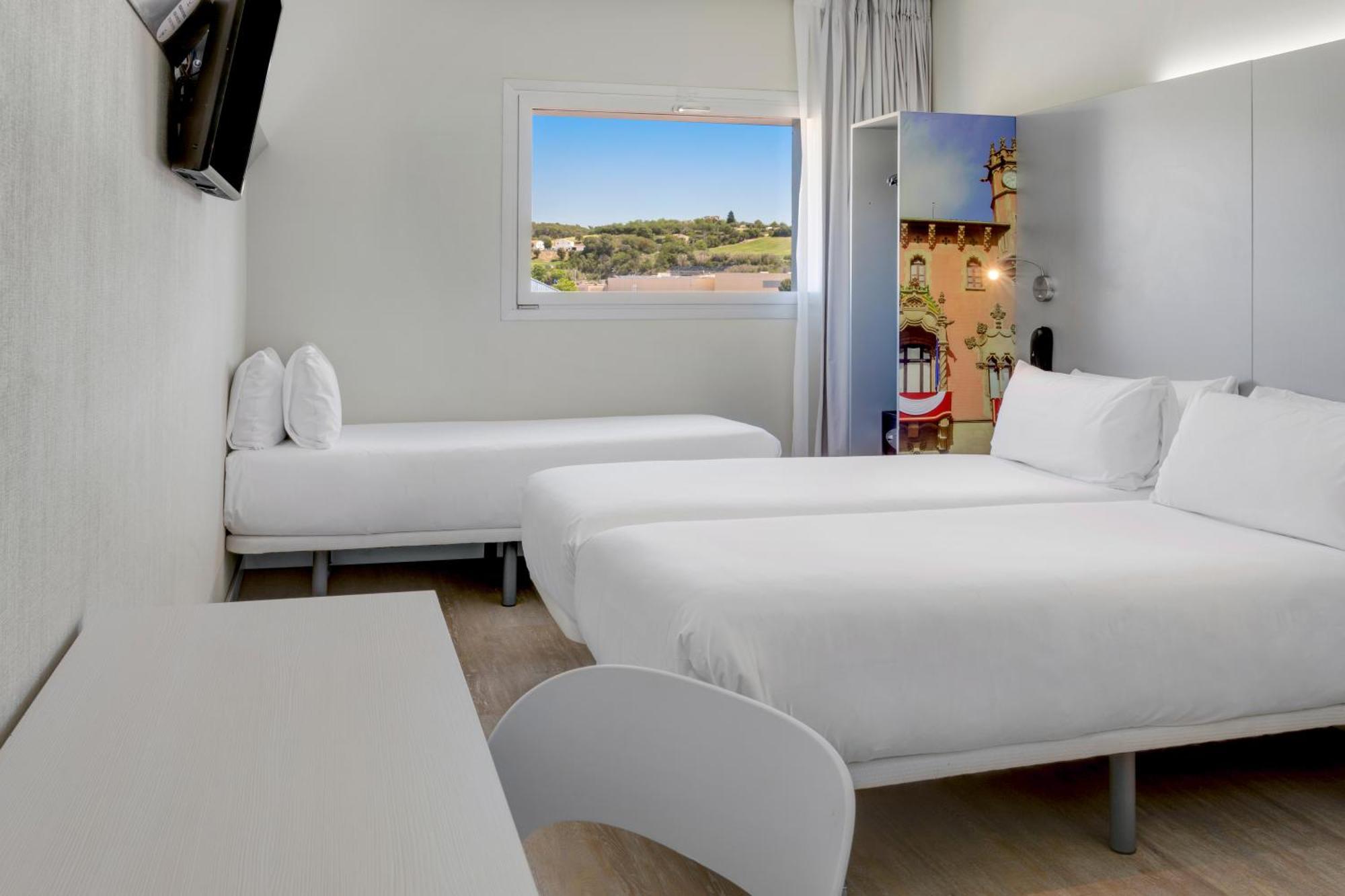 B&B Hotel Figueres Фигерас Экстерьер фото