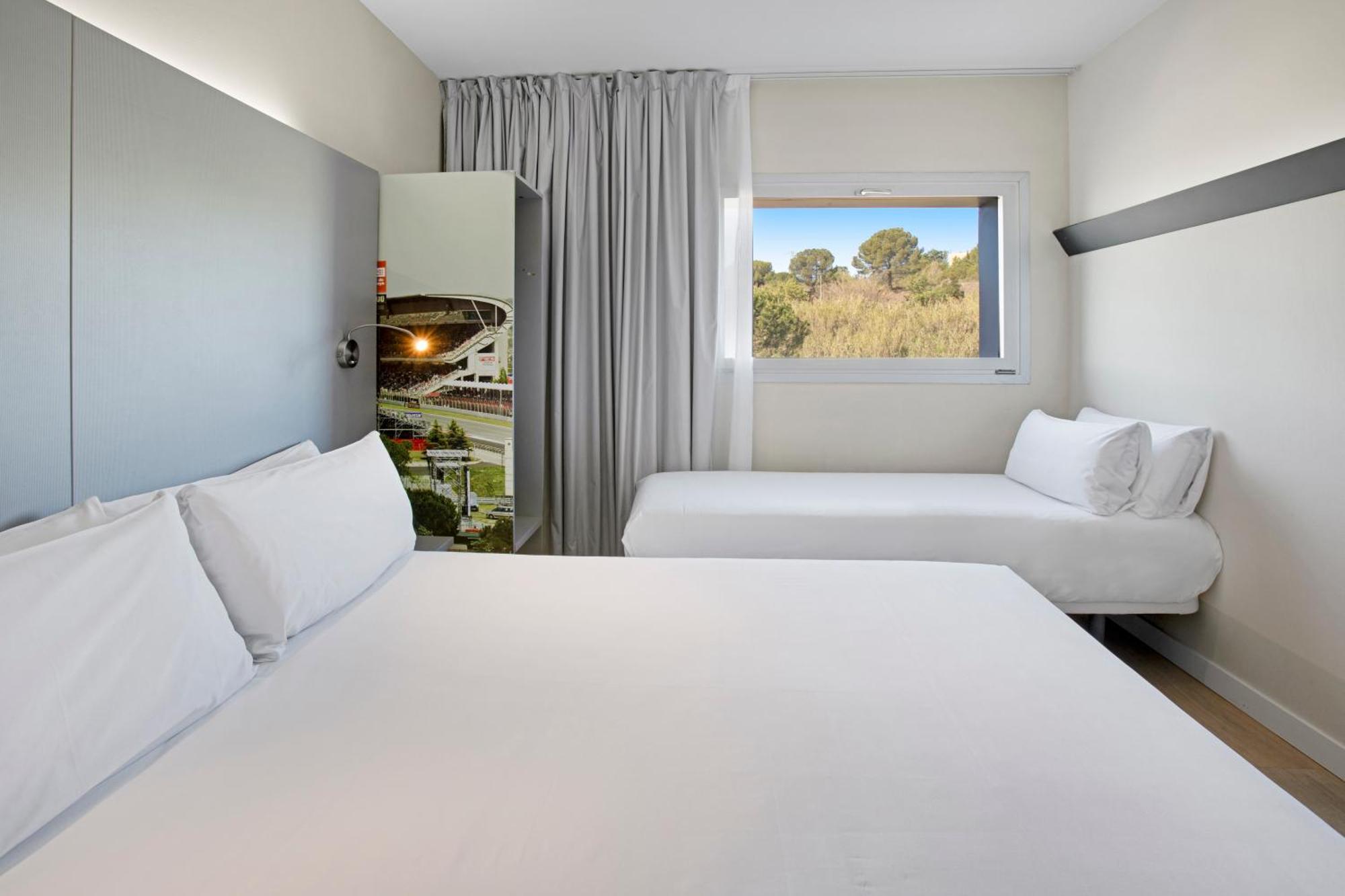 B&B Hotel Figueres Фигерас Экстерьер фото